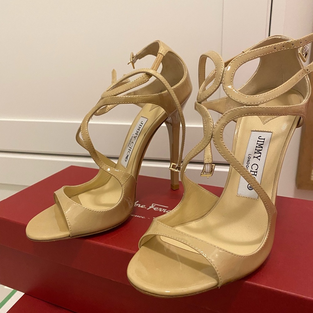 Jimmy Choo Lang patent scrappy heel - size 36